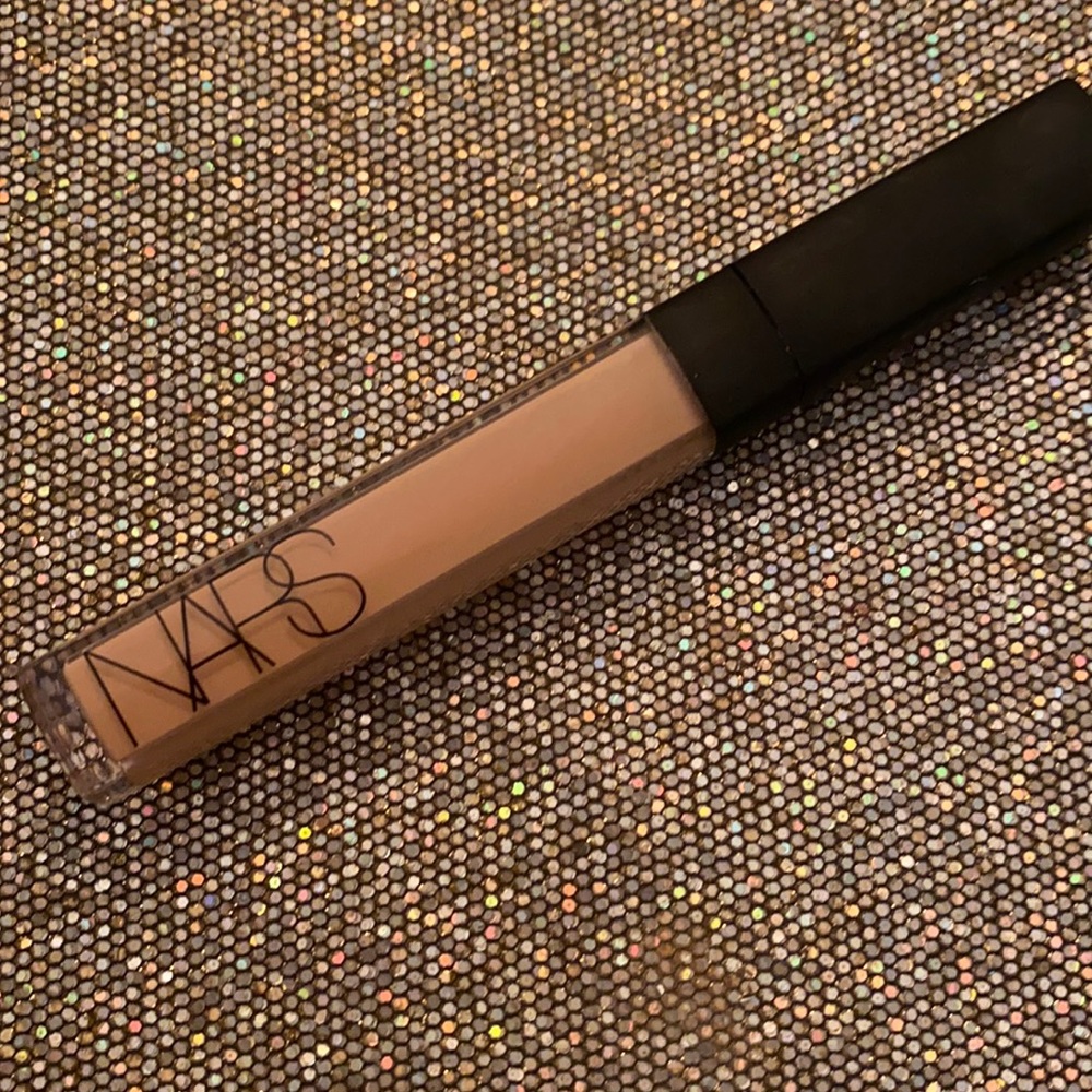 NARS Radiant Creamy Concealer 💓